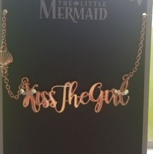 Kiss the girl Necklace